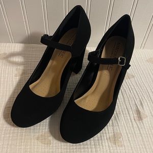 MaryJane Chunk Heels